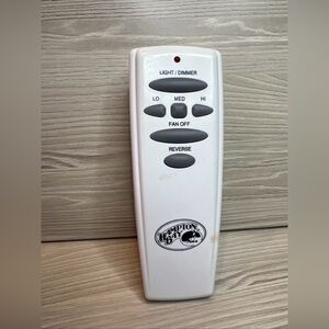 Universal White Remote Control - Electronics Accessory